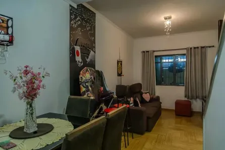 Casa com 5 Quartos à venda, 215m² no Vila Fachini, São Paulo