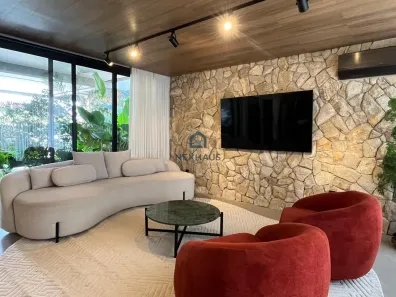 Casa de Condomínio com 4 Quartos à venda, 230m² no Jardins Capri, Senador Canedo