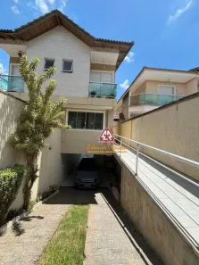 Sobrado com 3 Quartos à venda, 160m² no Jardim Vila Galvão, Guarulhos