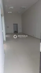 Sala Comercial para alugar, 65m² no Vigilato Pereira, Uberlândia