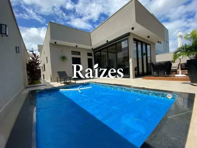 Casa de Condomínio com 3 Quartos para alugar, 200m² no Laranjeiras, Uberlândia