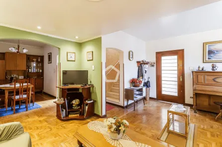 Casa com 3 Quartos à venda, 222m² no Indianópolis, São Paulo