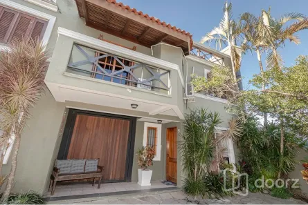 Casa de Condomínio com 3 Quartos à venda, 144m² no Ipanema, Porto Alegre
