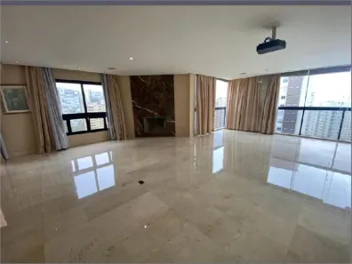 Apartamento com 3 Quartos para alugar, 250m² no Vila Suzana, São Paulo