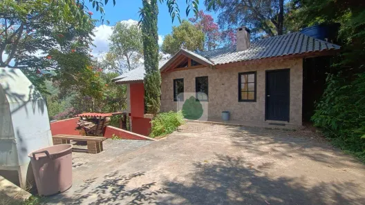 Casa com 1 Quarto para alugar, 50m² no , Gonçalves