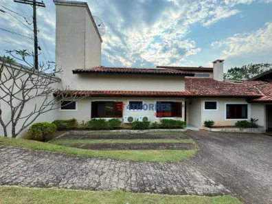 Casa com 7 Quartos à venda, 500m² no Condomínio Flamboyant-B, Atibaia