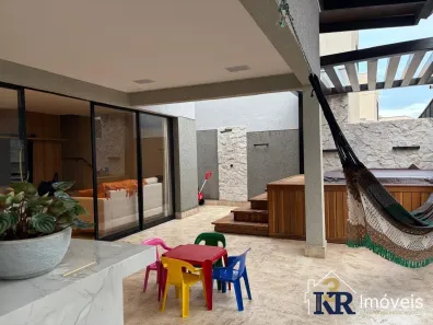 Sobrado com 4 Quartos à venda, 180m² no Jardins Marselha, Aparecida de Goiânia