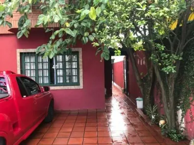Casa com 3 Quartos à venda, 247m² no Parque Ipê, São Paulo
