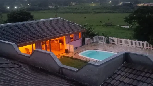 Fazenda/Sítio com 2 Quartos à venda, 100m² no Jardim Palmeiras, Caçapava