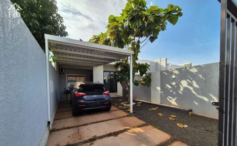 Casa com 2 Quartos à venda, 114m² no Carimã, Foz do Iguaçu
