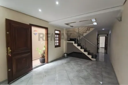 Casa com 3 Quartos para alugar, 160m² no Parque Renato Maia, Guarulhos