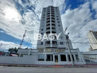 Apartamento com 2 Quartos para alugar, 73m² no Campinas, São José