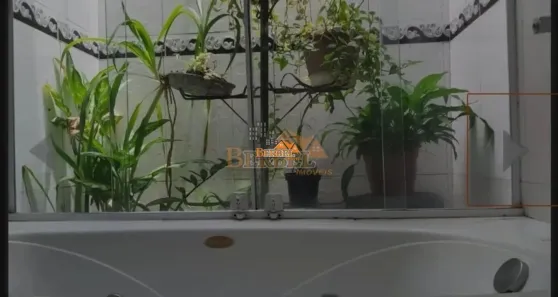 Sobrado com 3 Quartos à venda, 180m² no Jardim Casa Pintada, São Paulo