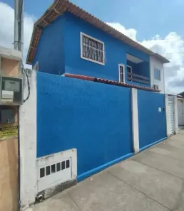 Casa com 3 Quartos para alugar, 80m² no Ouro Verde, Rio das Ostras