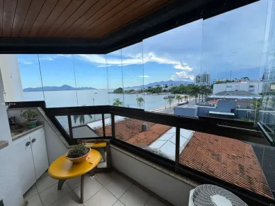 Apartamento com 3 Quartos à venda, 102m² no Coqueiros, Florianópolis