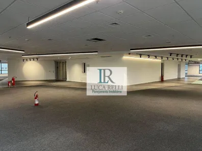 Prédio Comercial para alugar, 1354m² no Alphaville Industrial, Barueri