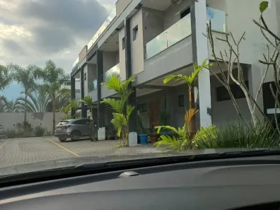 Sobrado com 2 Quartos à venda, 91m² no Massaguaçu, Caraguatatuba