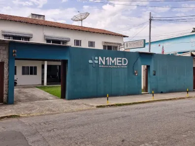 Imóvel Comercial com 6 Quartos para alugar, 497m² no Campos Elíseos, Resende