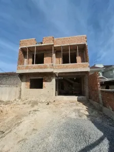 Sobrado com 3 Quartos à venda, 140m² no Cajuru, Curitiba