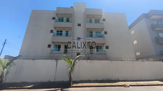 Apartamento com 2 Quartos à venda, 50m² no Carajás, Uberlândia