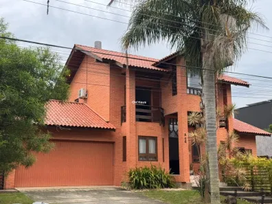Casa de Condomínio com 3 Quartos à venda, 270m² no Rio Tavares, Florianópolis