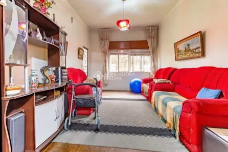 Casa com 2 Quartos à venda, 180m² no São Sebastião, Porto Alegre