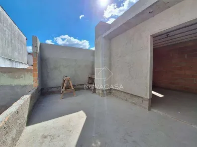 Casa com 3 Quartos à venda, 180m² no Planalto, Belo Horizonte
