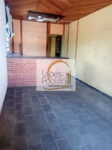 Ponto Comercial para alugar, 240m² no Centro, Bom Jesus dos Perdões
