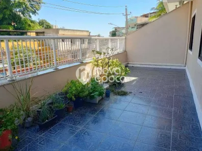 Casa com 4 Quartos à venda, 160m² no Pitangueiras, Rio de Janeiro