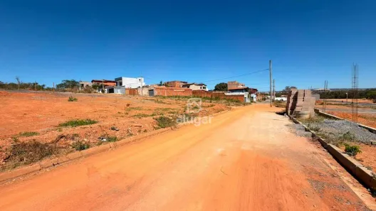 Lote/Terreno à venda, 200m² no Carmelo, Montes Claros