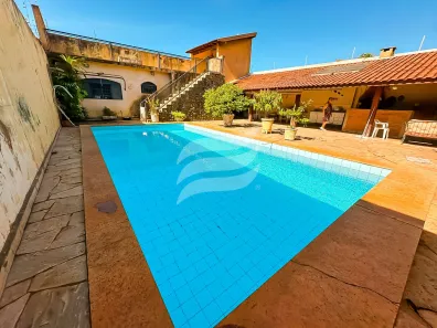 Casa com 3 Quartos à venda, 411m² no Paraíso, Araçatuba