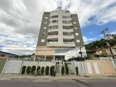 Apartamento com 2 Quartos para alugar, 75m² no Glória, Joinville