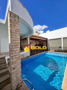 Casa com 4 Quartos à venda, 318m² no Jardim Colina, Uberlândia