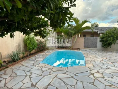 Casa com 3 Quartos à venda, 136m² no Fabrício, Uberaba