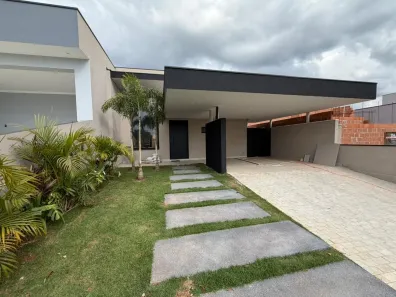 Casa de Condomínio com 3 Quartos à venda, 180m² no Jardim São José, Bragança Paulista