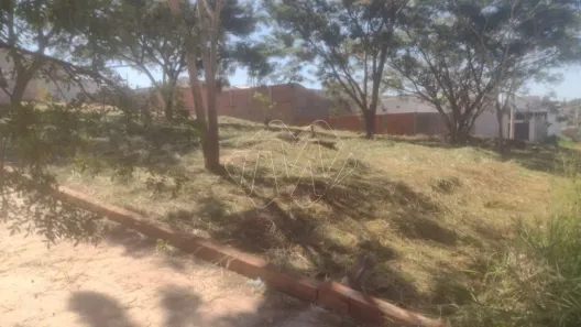 Lote/Terreno à venda, 250m² no Parque Laranjeiras, Araraquara