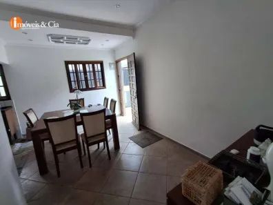 Casa com 2 Quartos para alugar, 240m² no Jardim Santa Bárbara, Atibaia