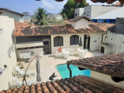 Casa com 5 Quartos à venda, 210m² no Piratininga, Niterói