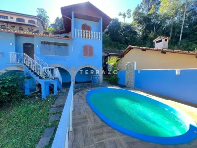 Casa com 3 Quartos à venda, 209m² no Jardim Europa, Teresópolis