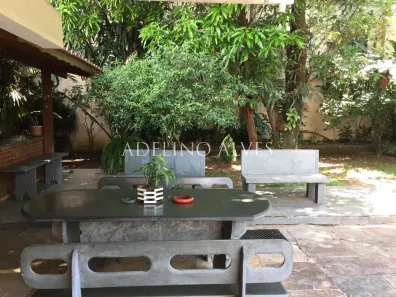 Casa com 4 Quartos à venda, 700m² no Jardim Guedala, São Paulo