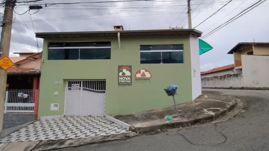 Casa com 4 Quartos para alugar, 180m² no Vila São Judas Tadeu, Pindamonhangaba