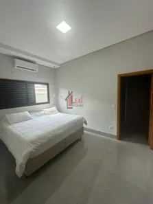 Casa de Condomínio com 3 Quartos à venda, 220m² no Parque Residencial Mart Ville, Presidente Prudente