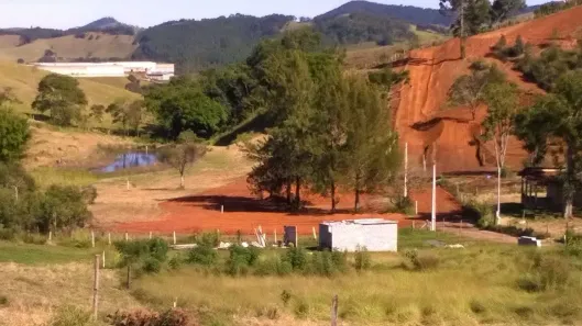 Lote/Terreno à venda, 4000m² no , Camanducaia