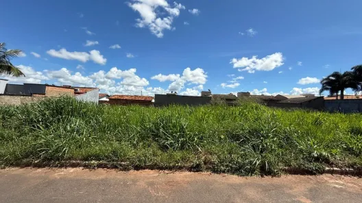 Lote/Terreno à venda, 300m² no Loteamento Alto da Bela Vista, Itaberaí