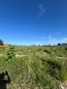 Lote/Terreno à venda, 450m² no Parque Jóquei Club, Campos dos Goytacazes
