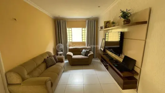 Casa com 3 Quartos à venda, 160m² no Parque Piauí, Teresina