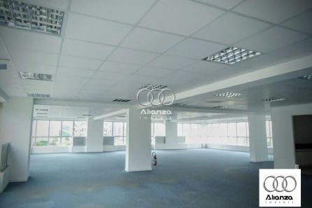Sala Comercial à venda, 530m² no Santa Efigênia, Belo Horizonte