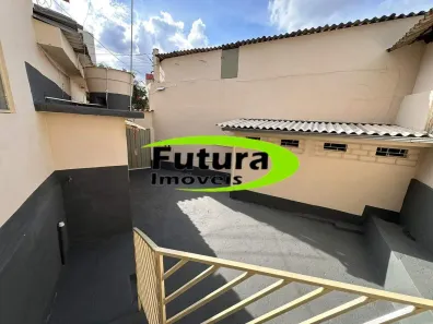 Casa com 2 Quartos para alugar, 45m² no Barreiro, Belo Horizonte