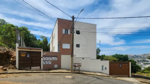 Apartamento com 2 Quartos para alugar, 70m² no Jardim Esmeralda, Poços de Caldas