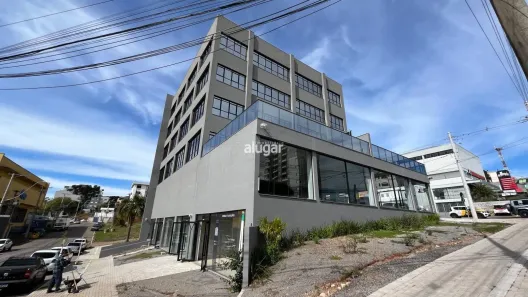 Sala Comercial para alugar, 288m² no Universitário, Caxias do Sul
